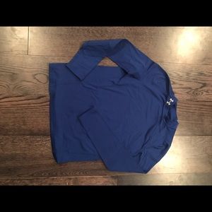 Under armour youth xl fitted cold gear.